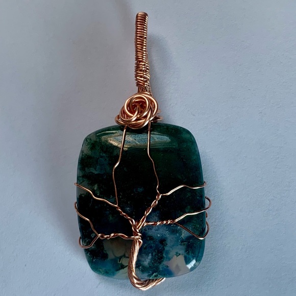 Moss Agate Tree of Life Pendant-Handcrafted, NWT - Picture 5 of 8